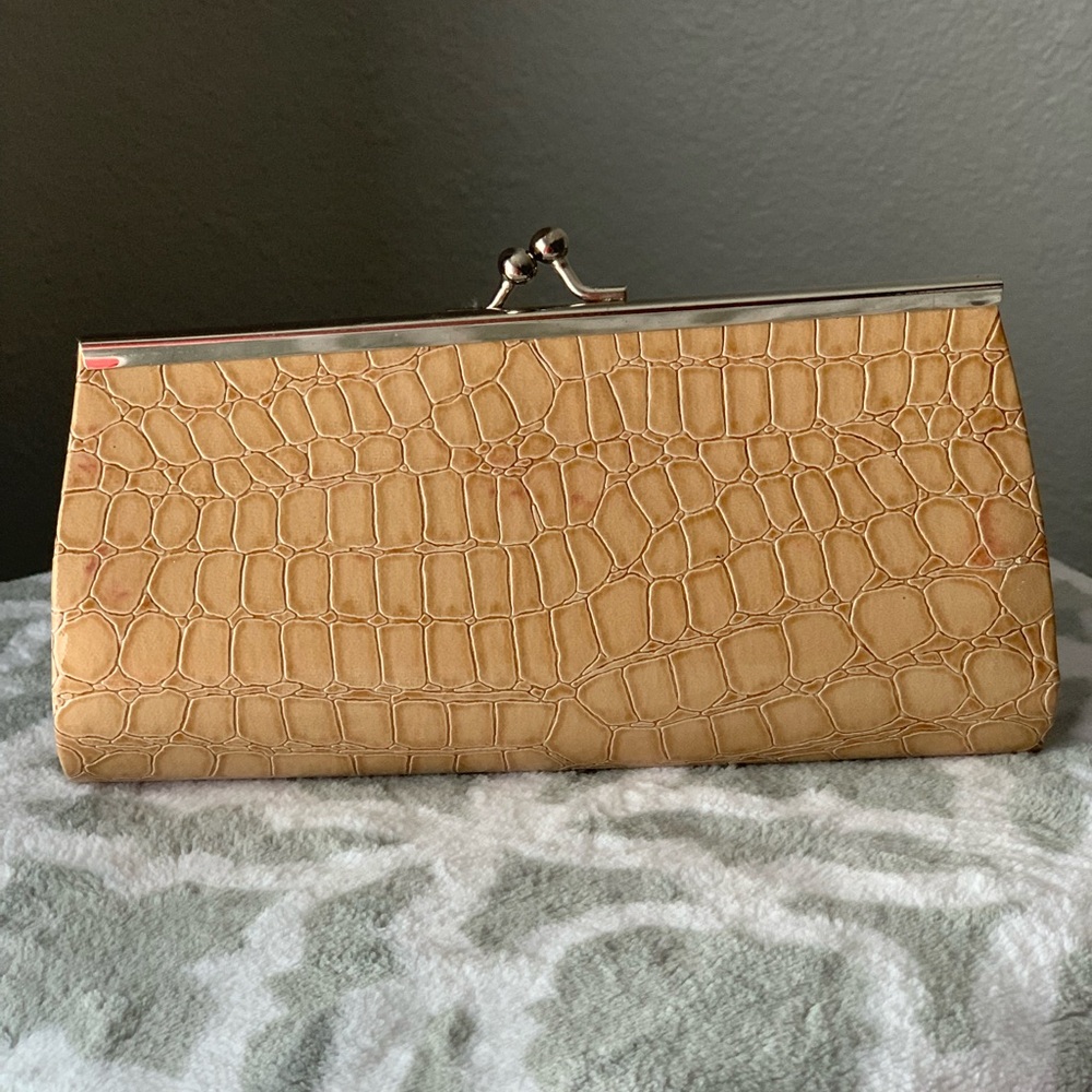 Tan Clutch